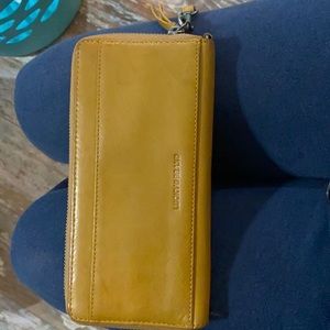 Lucky Brand wallet